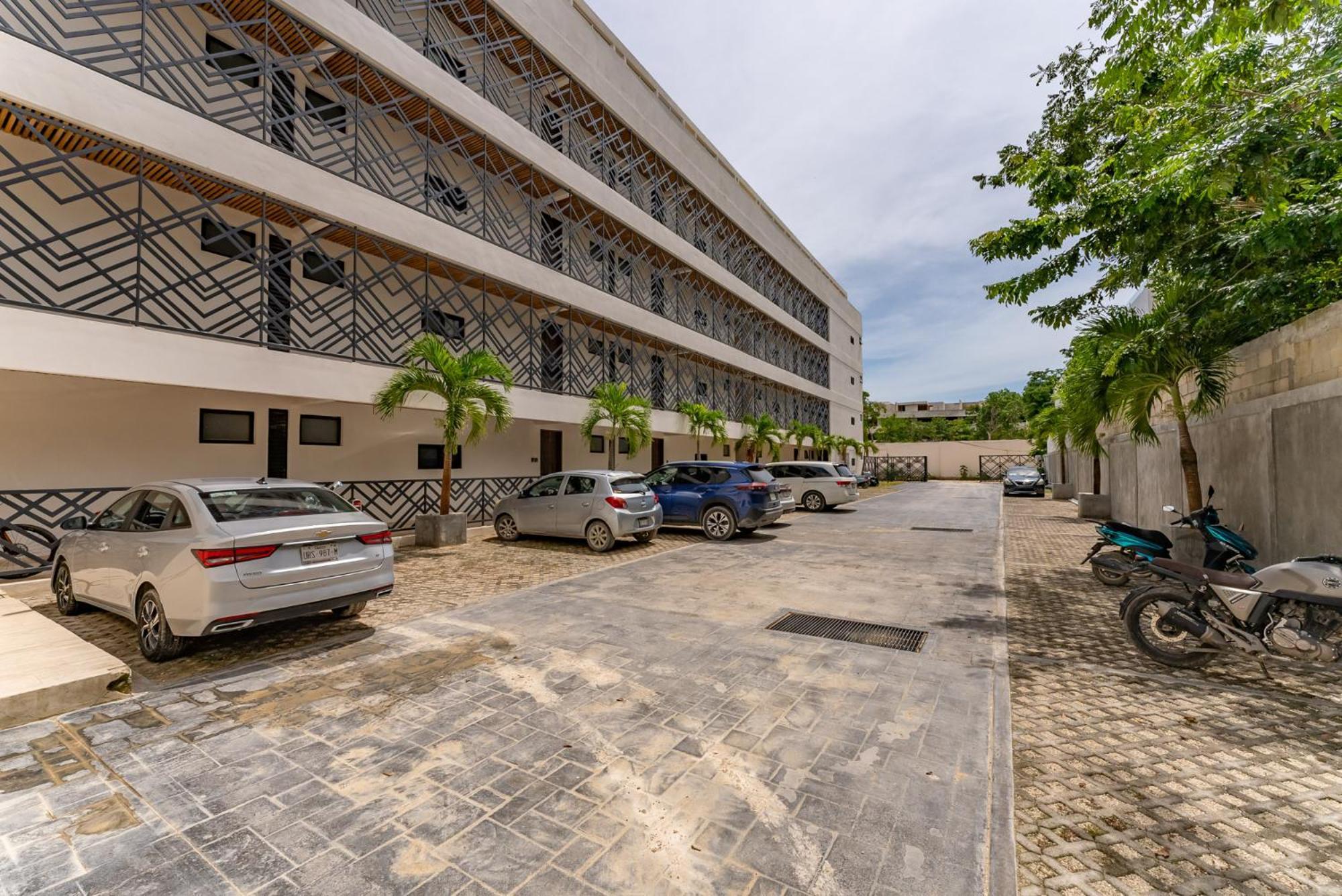 Apartment Stylish 2br Penthhouse, Private Terrace, Grill And Pool