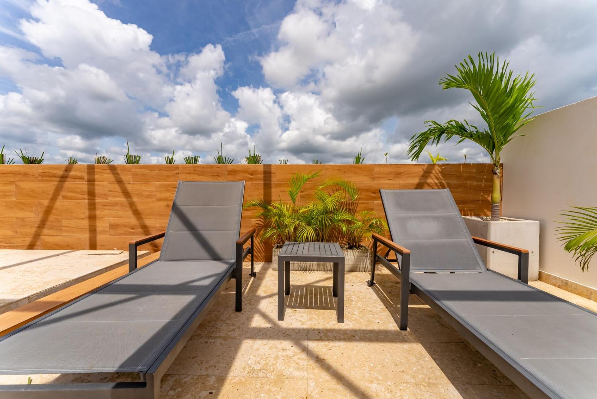 Stylish 2br Penthhouse, Private Terrace, Grill And Pool * Tulum