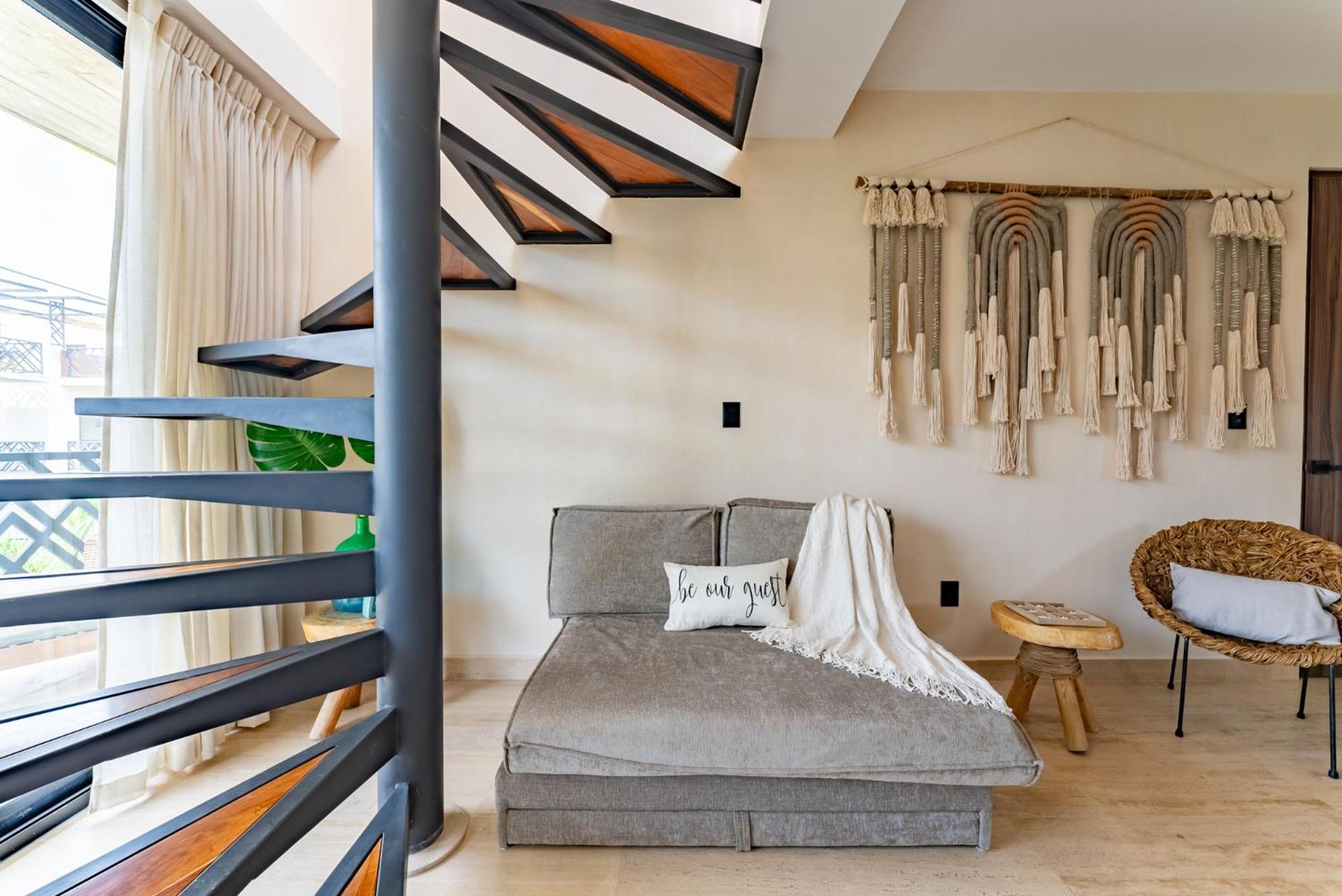 Stylish 2br Penthhouse, Private Terrace, Grill And Pool *