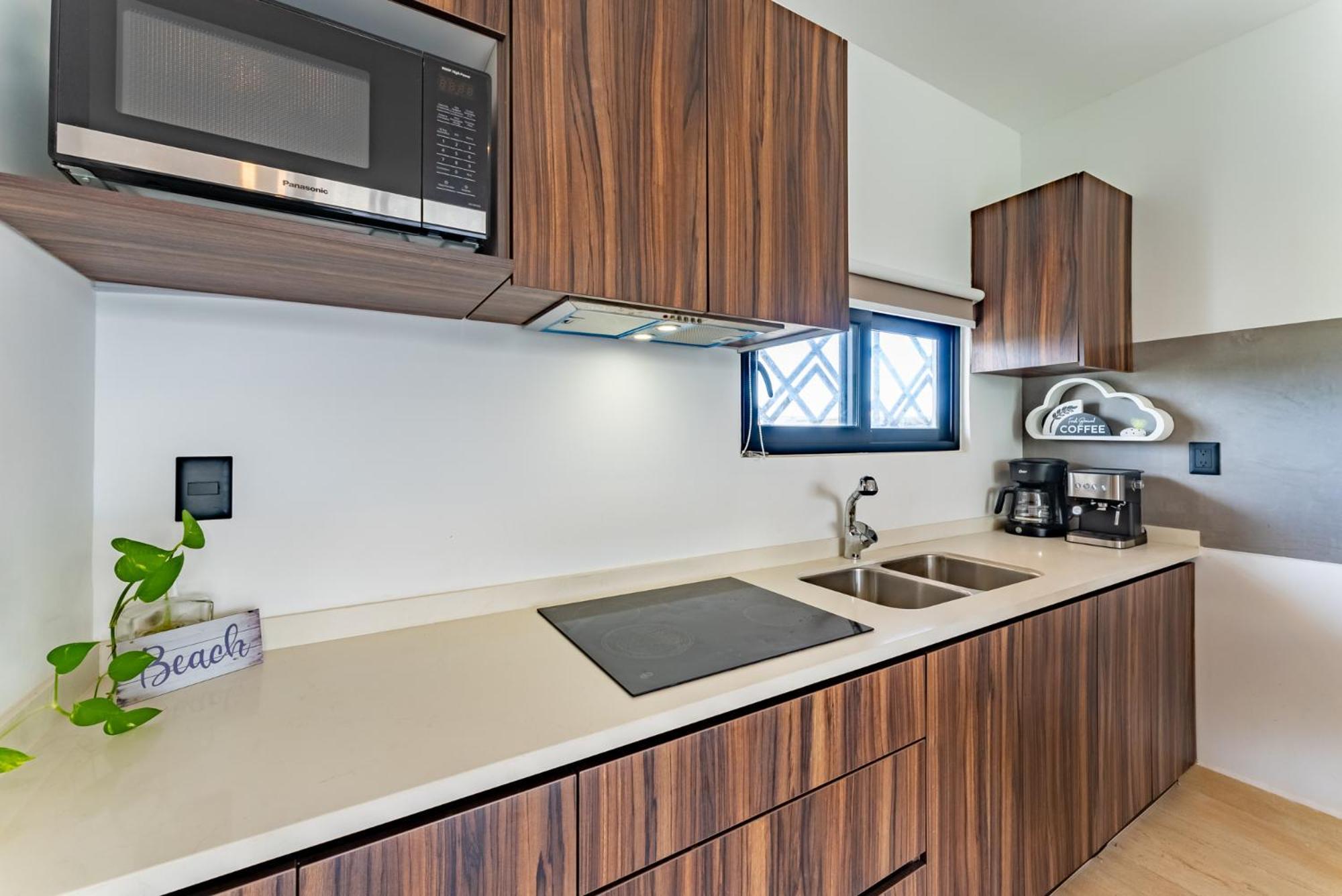 Stylish 2br Penthhouse, Private Terrace, Grill And Pool Apartment *